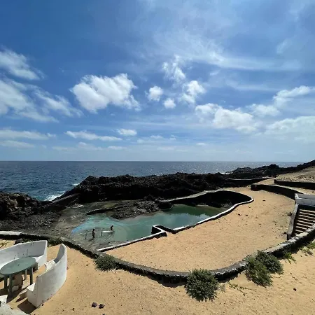Romantic Apartment, Free Wifi, Near The Sea, Charco De Palo, Lanzarote *