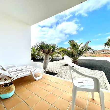 Apartment Romantic Apartment, Free Wifi, Near The Sea, Charco De Palo, Lanzarote *