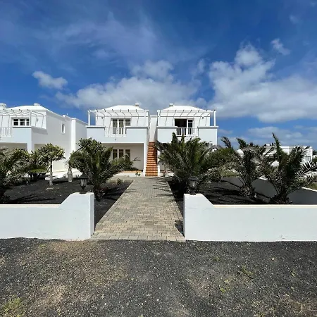 Romantic Apartment, Free Wifi, Near The Sea, Charco De Palo, Lanzarote * Charco del Palo